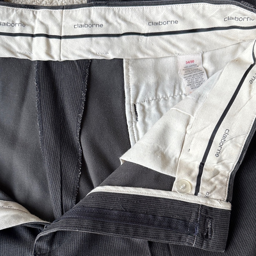 Bundle of 3 Pairs of Claiborne Pleated Cuffed Men's Classic Fit Pants - Picture 4 of 16